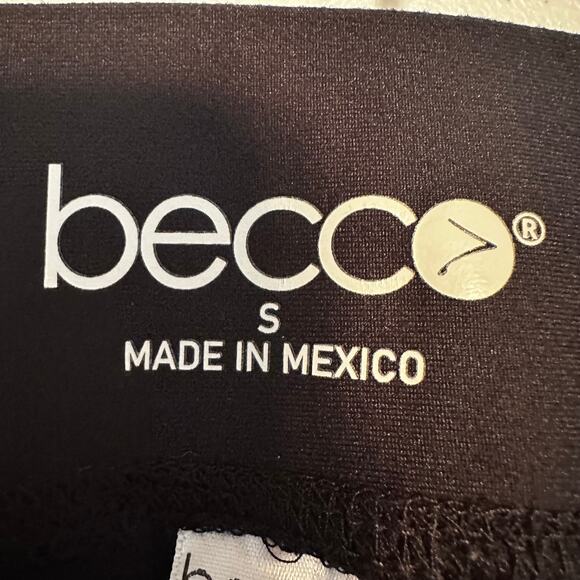 Becca Yoga Pants Flare Black Slit at Hem Women's Size Small Active Athleisure - Picture 6 of 7
